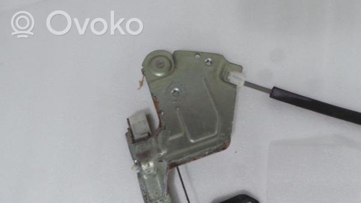 Mitsubishi Carisma Mechanizm podnoszenia szyby przedniej bez silnika 