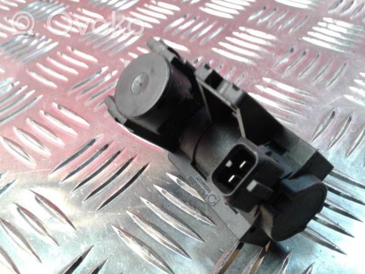 Opel Movano B Turbo solenoid valve 