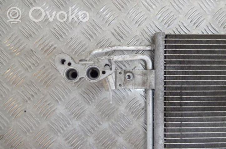 Volkswagen Golf VI Radiateur condenseur de climatisation 