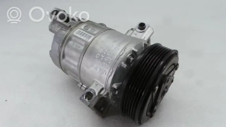 Volvo XC40 Ilmastointilaitteen kompressorin pumppu (A/C) 