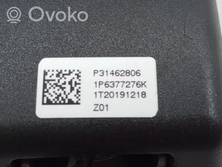 Volvo XC40 Pas bezpieczeństwa fotela przedniego 