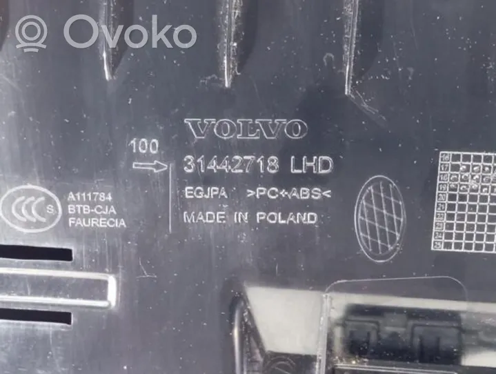 Volvo XC40 Cassetto/ripiano 