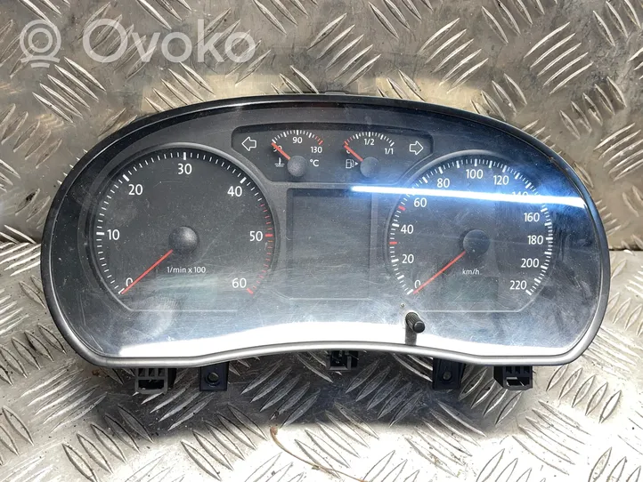 Volkswagen Cross Polo Speedometer (instrument cluster) 6Q0920825F