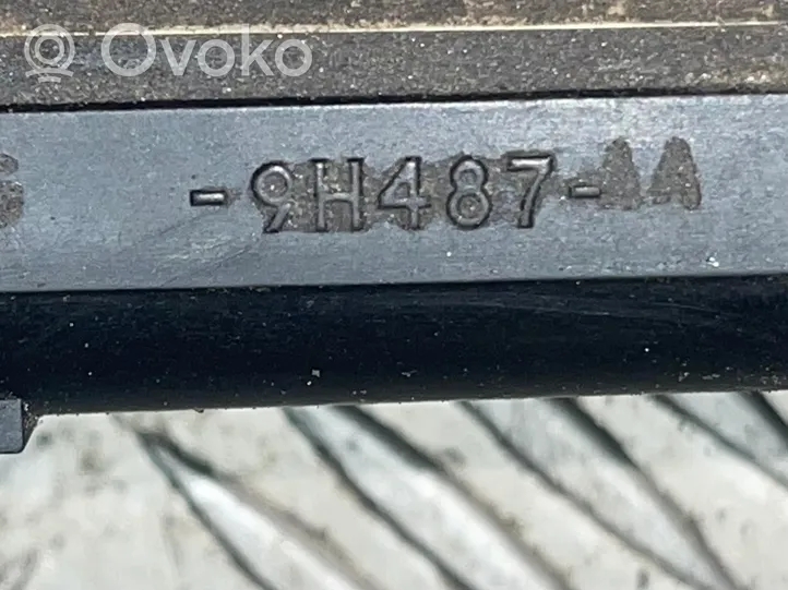 Mazda 2 Listwa wtryskowa 9H4871A