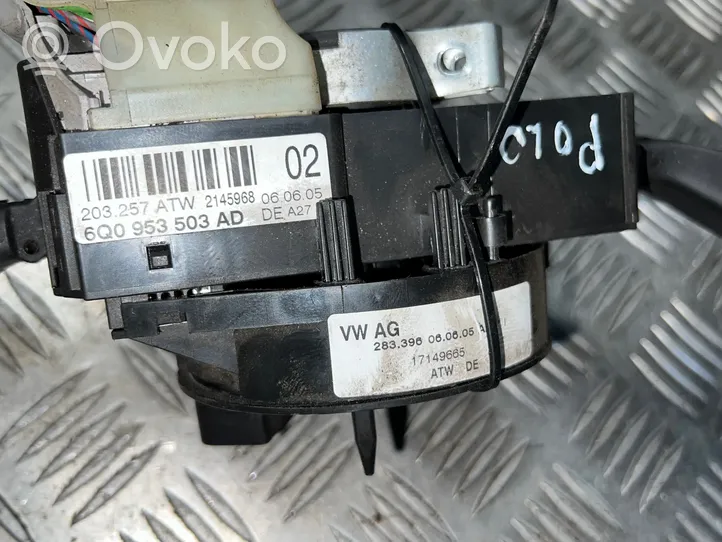 Volkswagen Cross Polo Leva/interruttore dell’indicatore di direzione e tergicristallo 6Q0953503AD