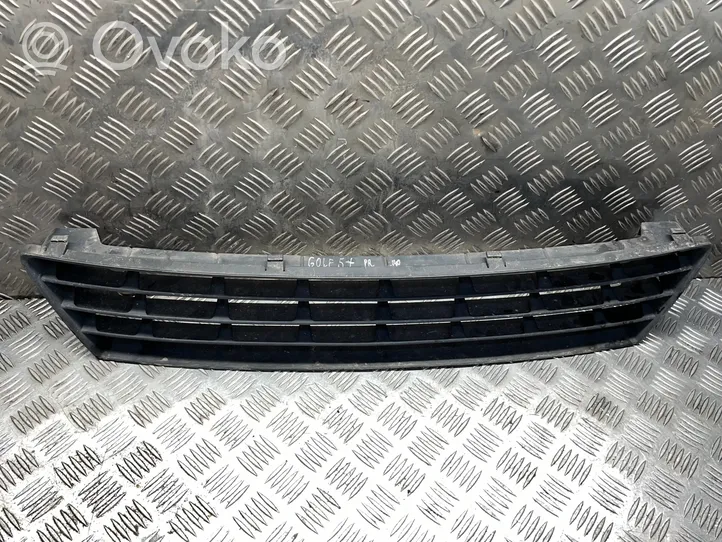 Volkswagen Golf V Kratka dolna zderzaka przedniego 5M0853677