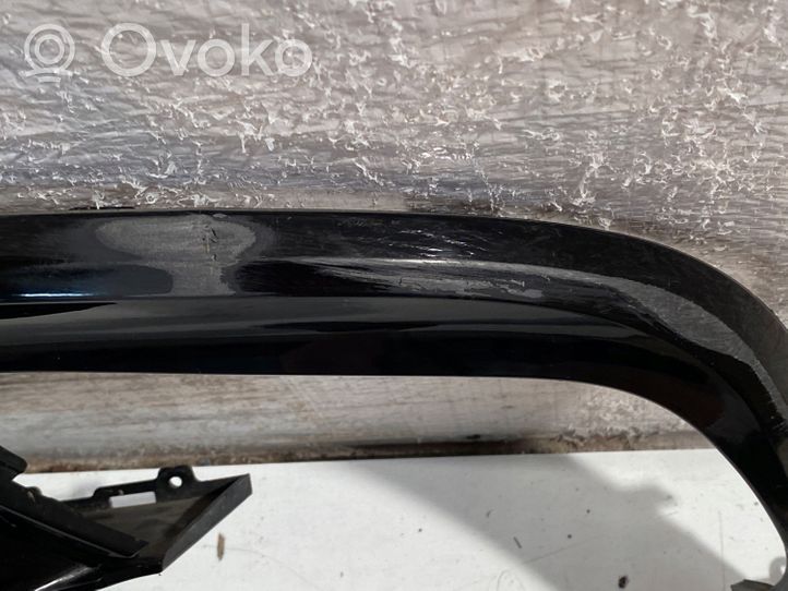 Volvo S60 Takapuskurin alaosan lista 31455668