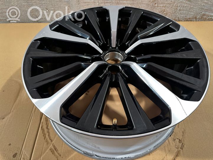 Toyota Highlander XU70 R20 alloy rim 