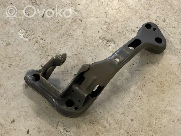 BMW X3 E83 Supporto di montaggio scatola del cambio 340227