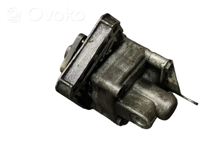 7681955177 BMW 5 E34 Power steering pump, 150.00 € | RRR 