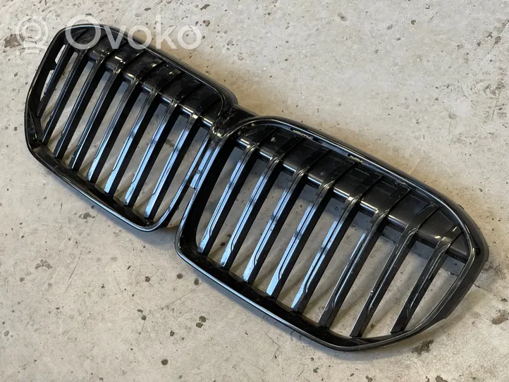 BMW 7 G11 G12 Grille de calandre avant 8494817