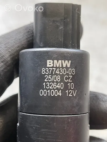 BMW X5 E70 Ugello a spruzzo lavavetri per parabrezza 13264010