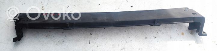 BMW X5 E70 Staffa del pannello di supporto del radiatore parte superiore 8574000