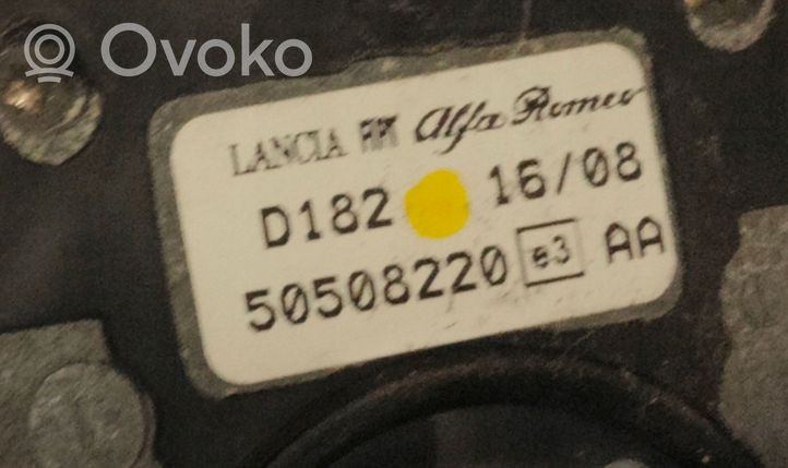 Alfa Romeo 159 Radion antenni 50508220