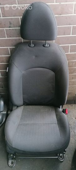 Nissan Micra Fotel przedni pasażera 