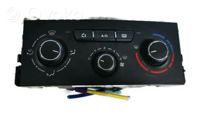 Peugeot 207 CC Panel klimatyzacji N107405N