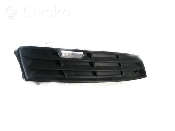 Seat Altea Kratka dolna zderzaka przedniego 3C0853666