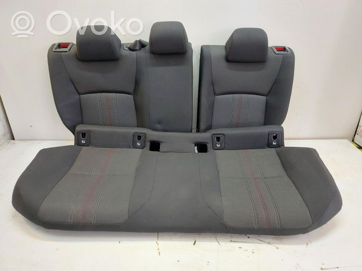 Toyota C-HR Set sedili 