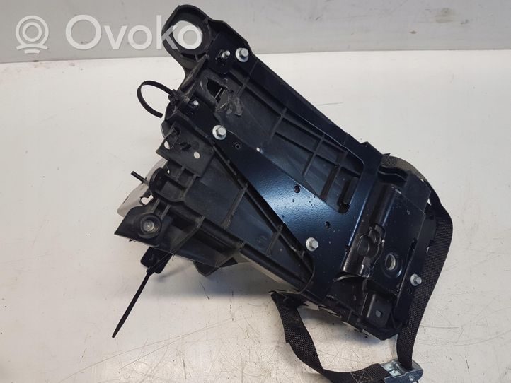 Volvo XC40 Vassoio scatola della batteria 32348533