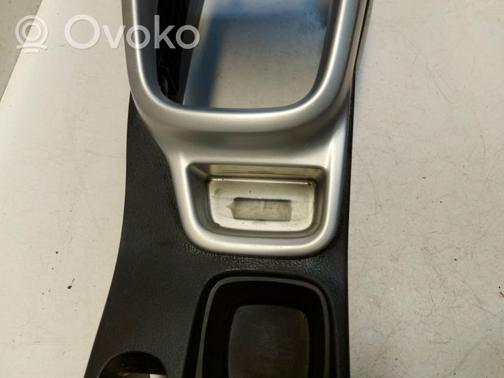 Suzuki Vitara (LY) Console centrale 