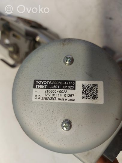 Toyota Prius (XW50) Ohjauspyörän akseli 89650-47440