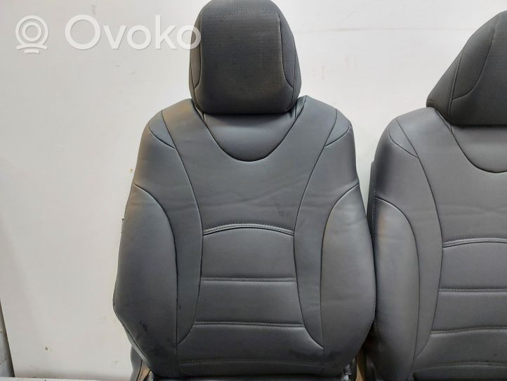 Toyota Prius (XW50) Seat set 