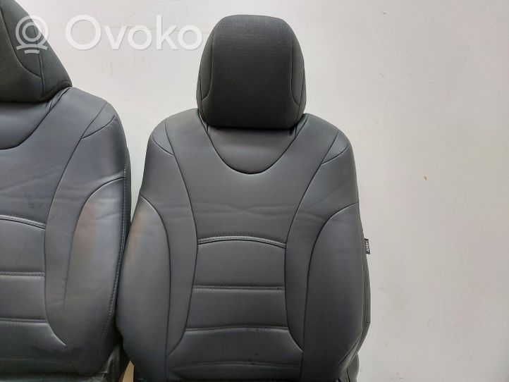 Toyota Prius (XW50) Seat set 