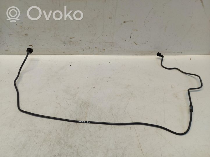 Volvo XC40 Tubo flessibile del liquido di raffreddamento del motore 32249649