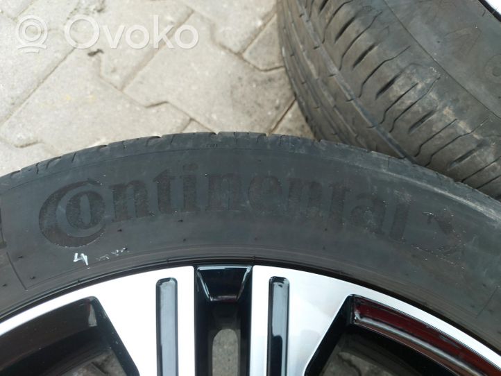 Volvo XC40 Felgi aluminiowe R16 31471556