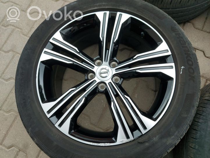 Volvo XC40 Felgi aluminiowe R16 31471556