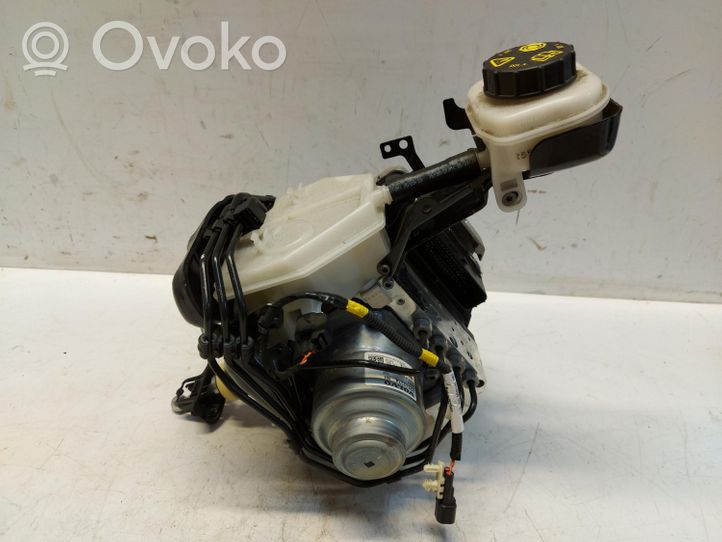 Volvo XC40 ABS-pumppu 32333274