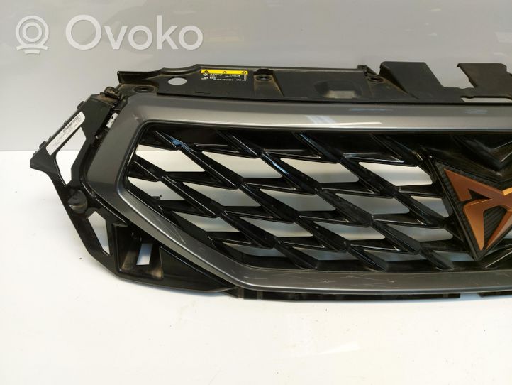 Seat Ateca Maskownica / Grill / Atrapa górna chłodnicy 575853654