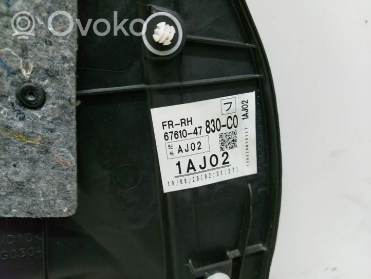 Toyota Prius+ (ZVW40) Apmušimas priekinių durų (obšifke) 