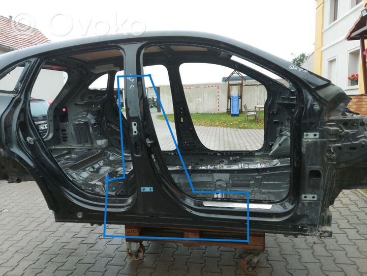 Mercedes-Benz GLA H247 Muu kynnyksen/pilarin verhoiluelementti czarny