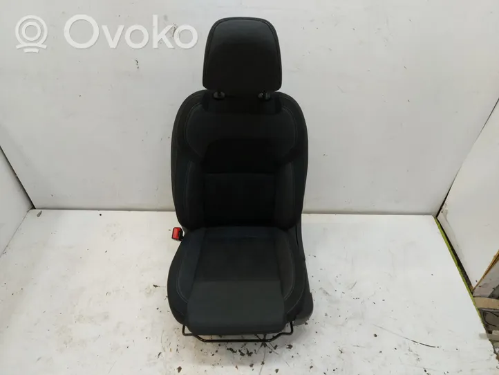 Nissan Qashqai J12 Fotele / Kanapa / Komplet 