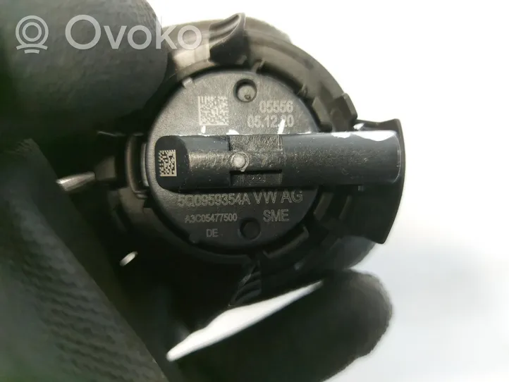 Volkswagen Tiguan Airbag deployment crash/impact sensor 5Q0959354A