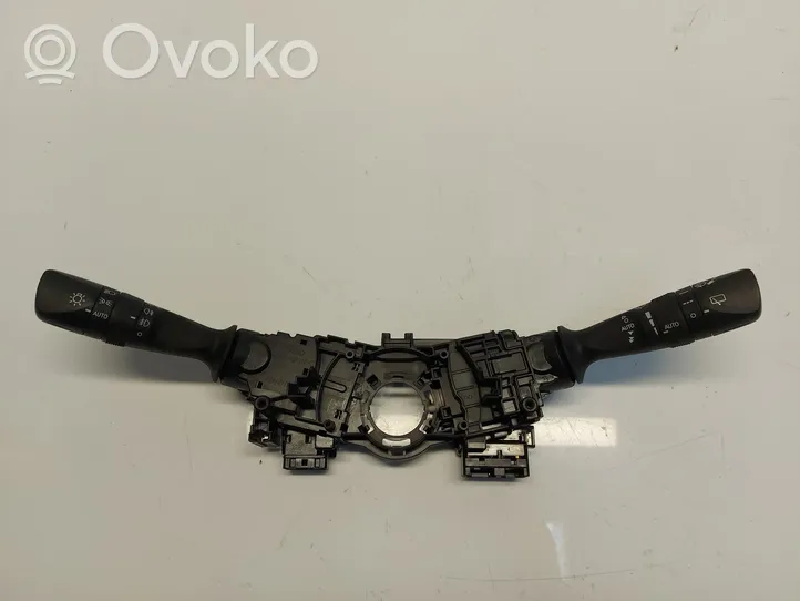 Toyota C-HR Leva/interruttore dell’indicatore di direzione e tergicristallo 17f852