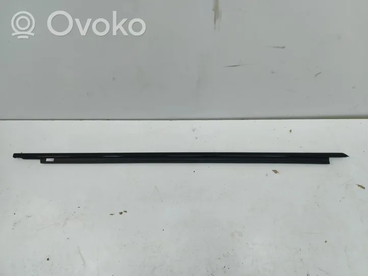 BMW X1 U11 Front door glass trim molding 9451534