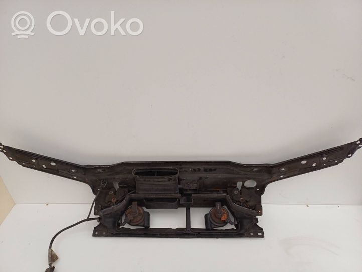 Volvo V70 Устройство (устройства) для отвода воздуха 8643543