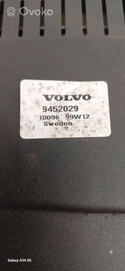 Volvo S70  V70  V70 XC Amplificatore 10096