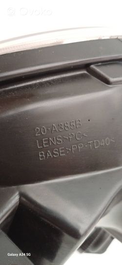 Volkswagen Polo Lampa przednia 20A385B