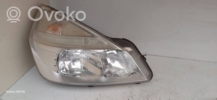 Renault Espace -  Grand espace IV Lampa przednia 8200394704