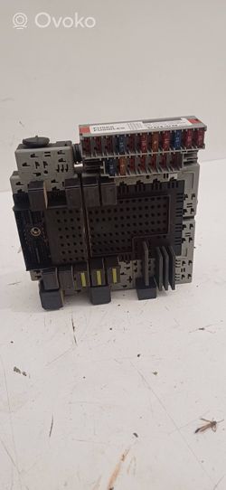 Volvo S60 Fuse box set 8688153