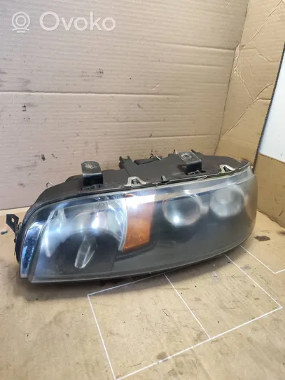 Fiat Punto (188) Lampa przednia 89101051