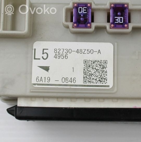 Lexus RX 450H Module de fusibles 8273048Z50A