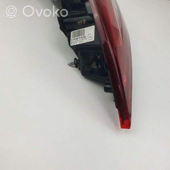 Mercedes-Benz CLS C218 X218 Lampa tylna A2189067800