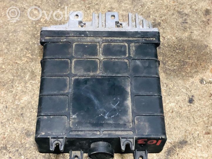 Volkswagen II LT Unidad de control/módulo ECU del motor 074906021Q