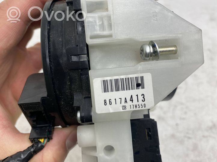 Mitsubishi Pajero Комплект ручек 8617A413