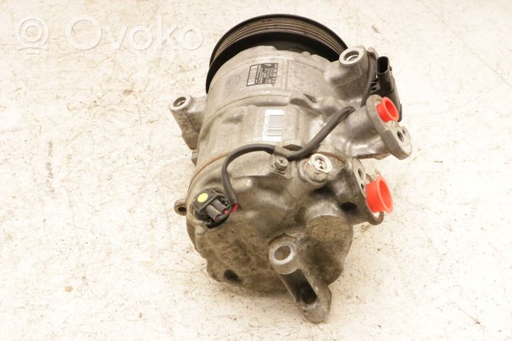 Mercedes-Benz E W213 Compressore aria condizionata (A/C) (pompa) A0008301301