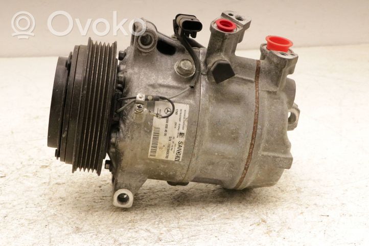 Mercedes-Benz E W213 Compressore aria condizionata (A/C) (pompa) A0008304500